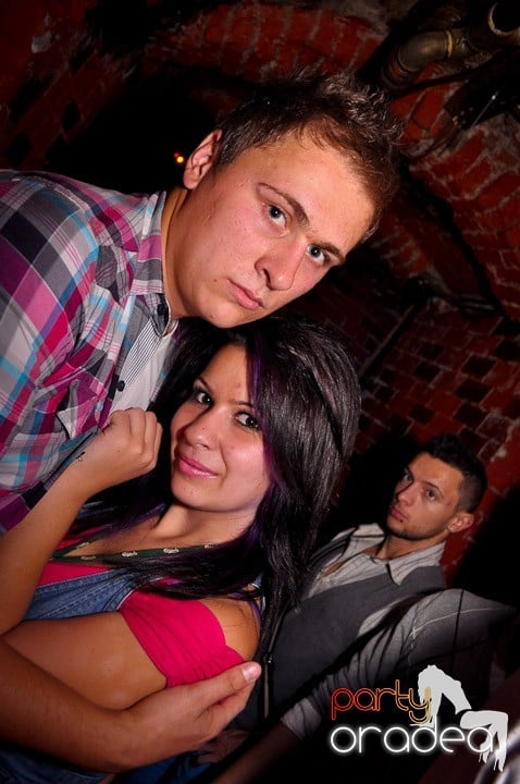 Student Party în Escape, 