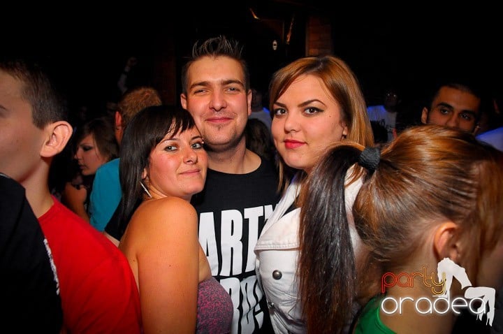 Student Party în Escape, 