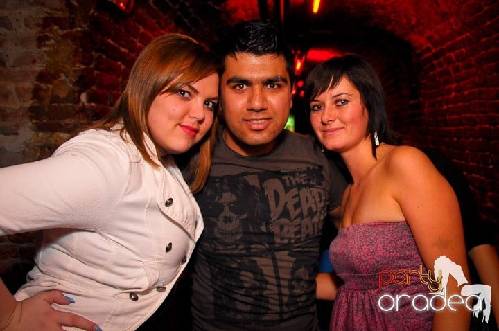 Student Party în Escape, 