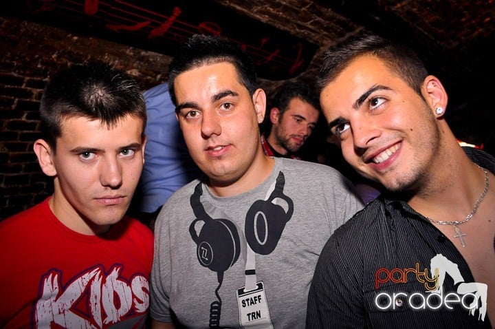 Student Party în Escape, 