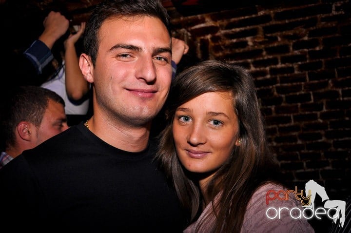 Student Party în Escape, 