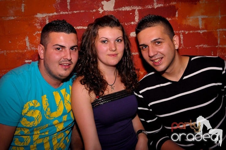 Student Party în Escape, 