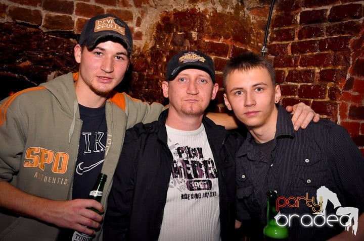 Student Party în Escape, 