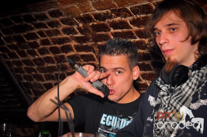 Student Party în Escape, 