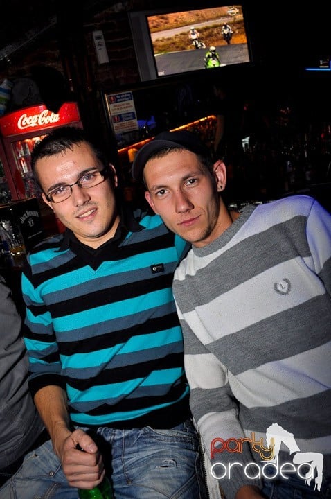 Student Party în Escape, 