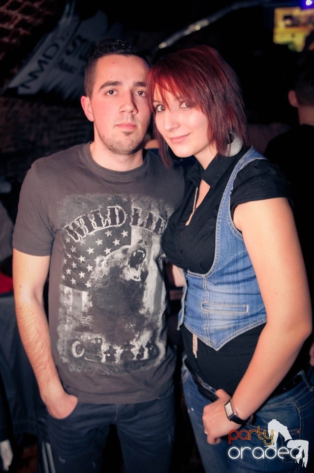 Student Party în Escape, 