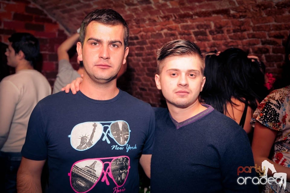 Student Party în Escape, 