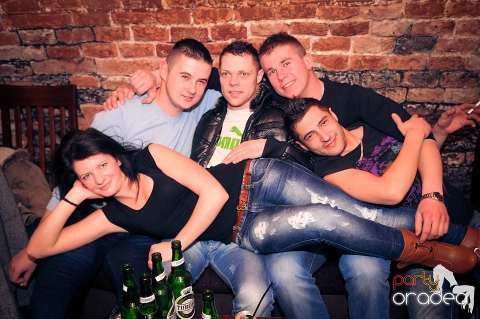 Student Party în Escape, 