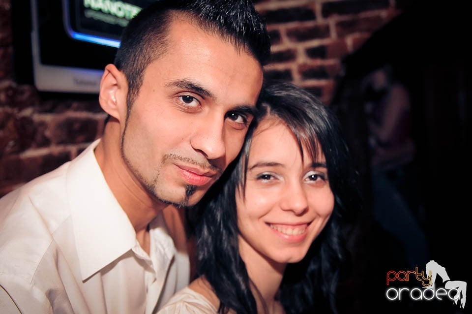 Student Party în Escape, 