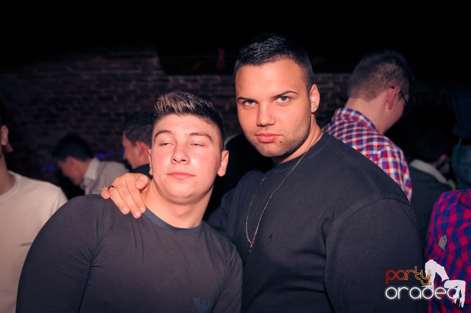 Student Party în Escape, 