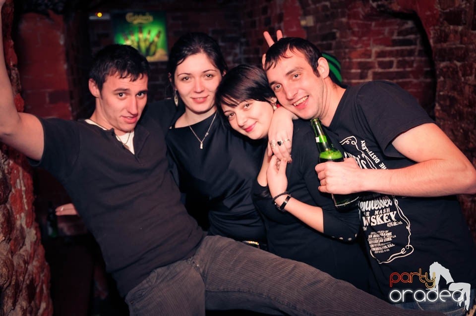 Student Party în Escape, 