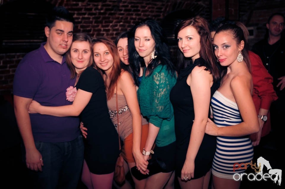 Student Party în Escape, 