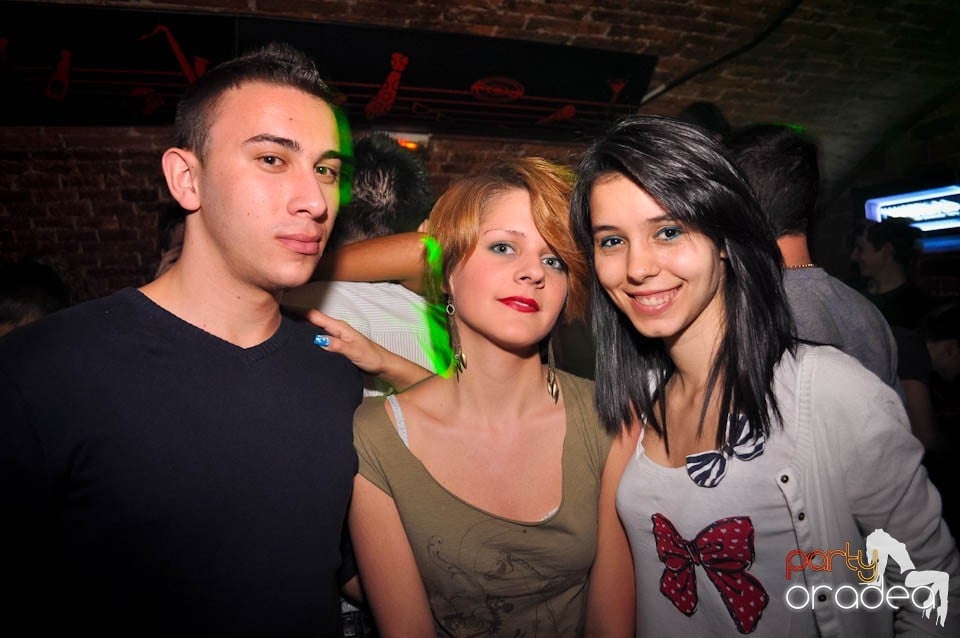 Student Party în Escape, 