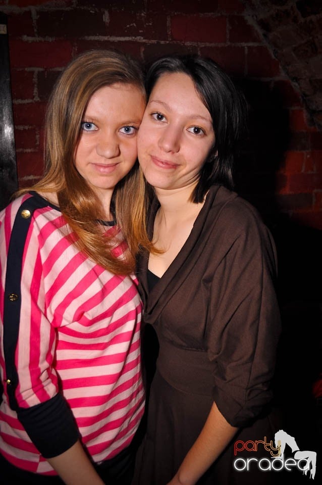 Student Party în Escape, 