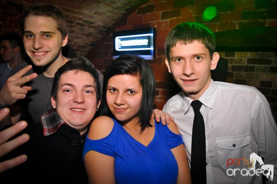 Student Party în Escape, 