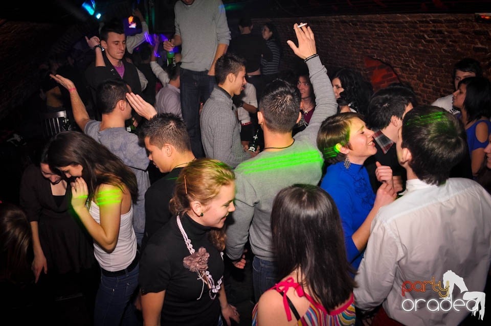 Student Party în Escape, 