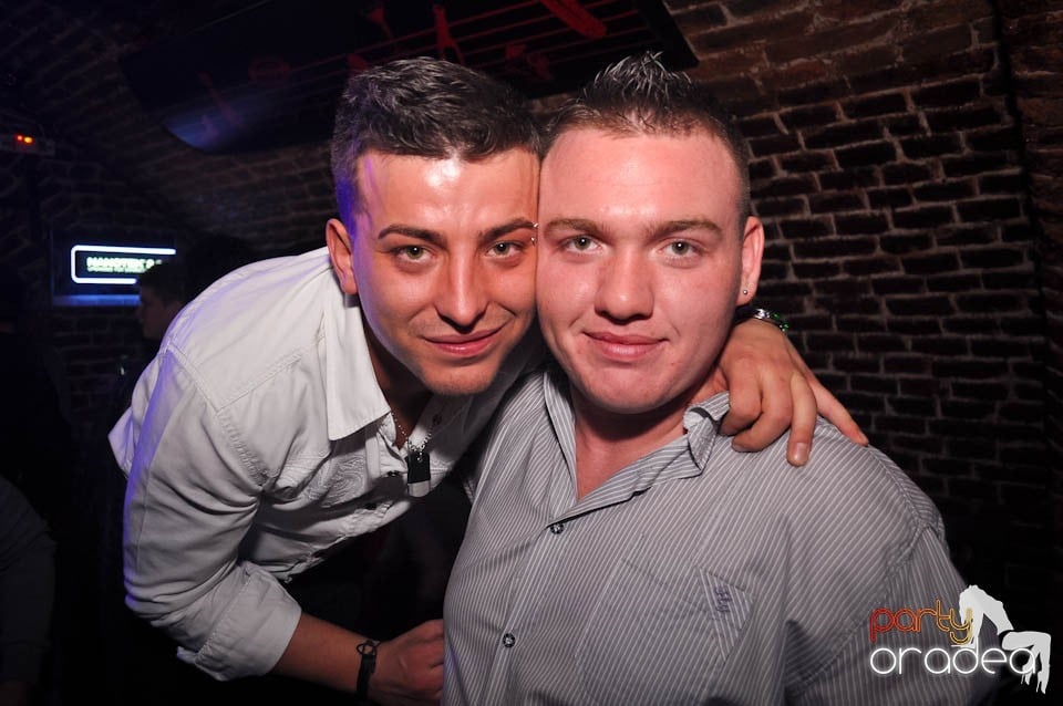 Student Party în Escape, 