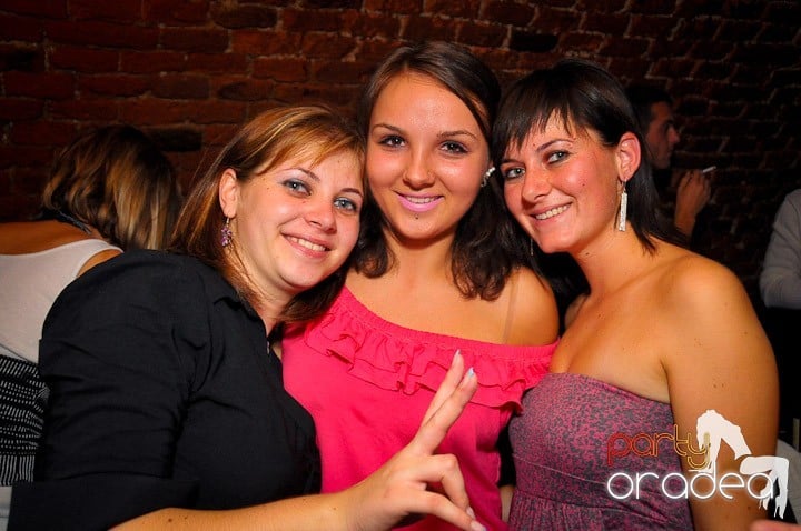 Student Party în Escape, 