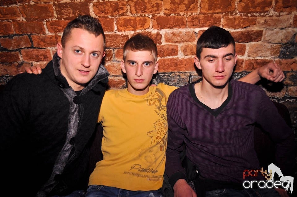 Student Party în Escape, 