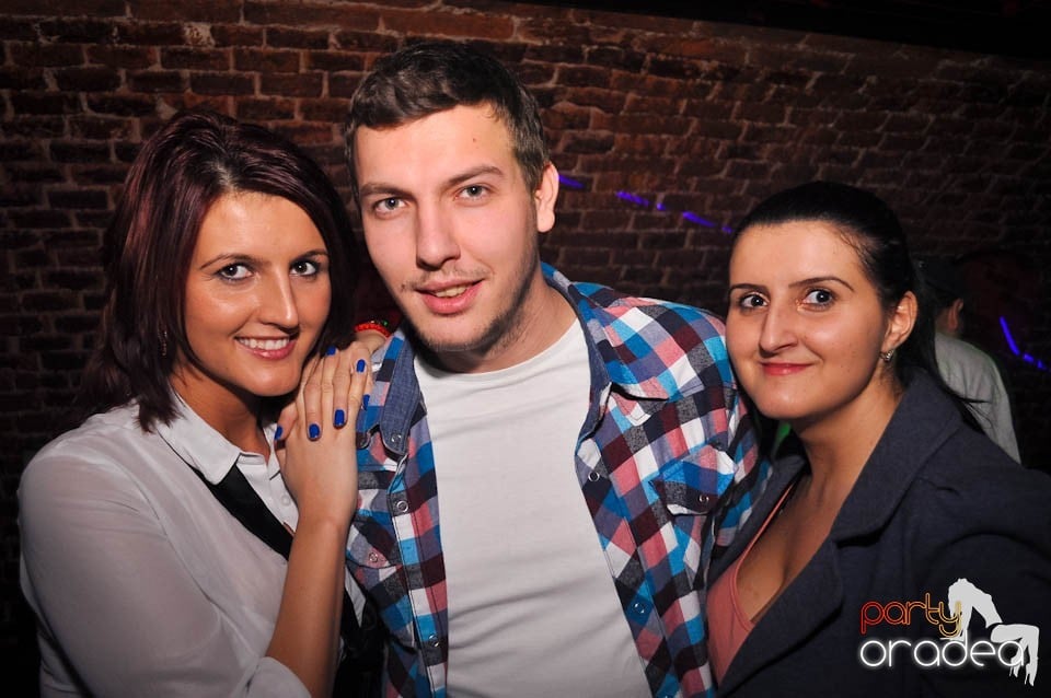 Student Party în Escape, 