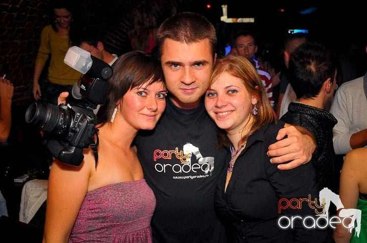 Student Party în Escape, 