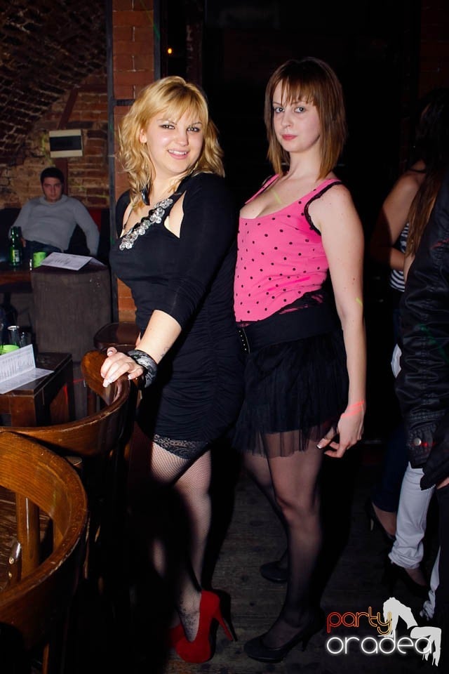 Student Party în Escape, 