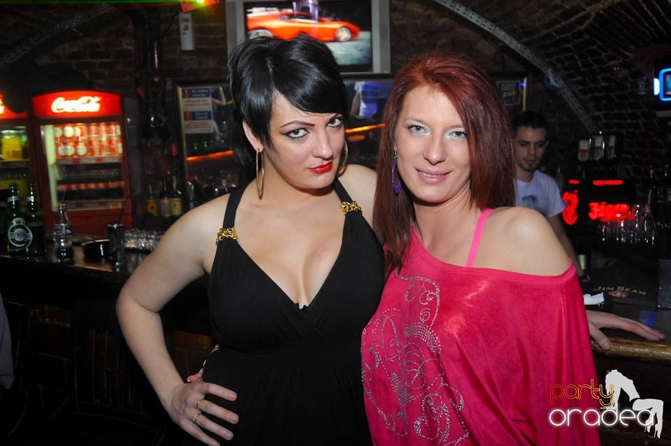 Student Party în Escape, 