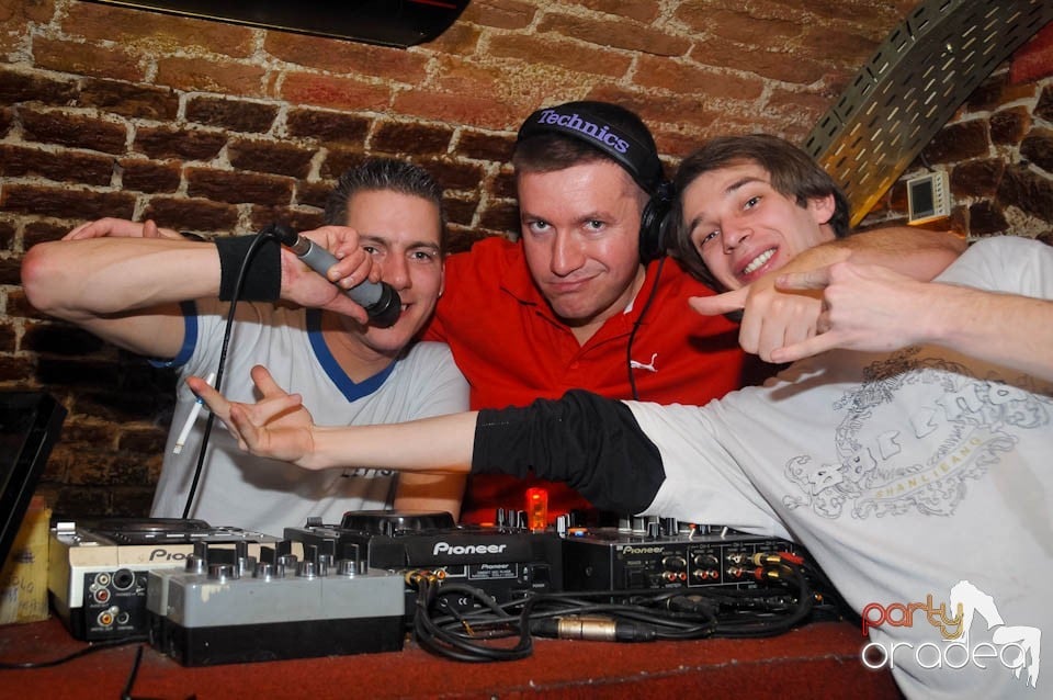 Student Party în Escape, 