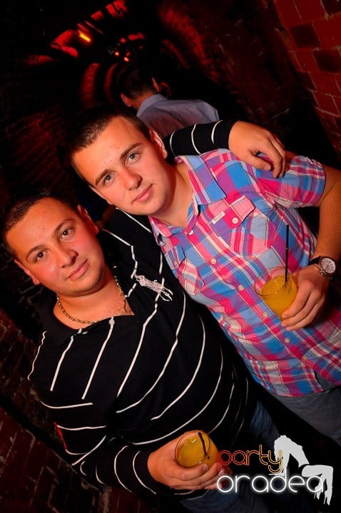 Student Party în Escape, 