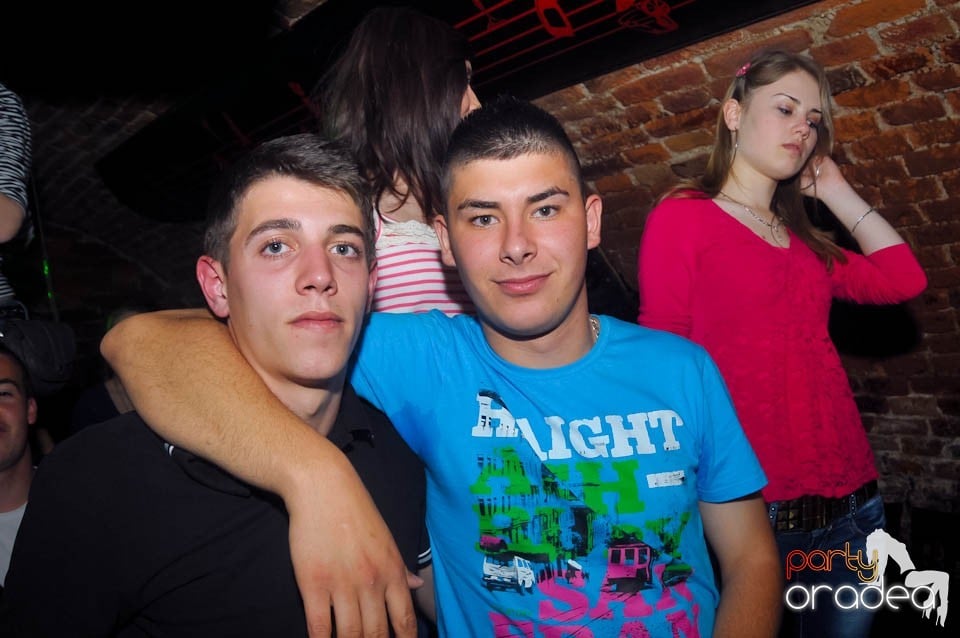 Student Party în Escape, 