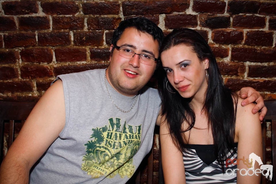 Student Party în Escape, 