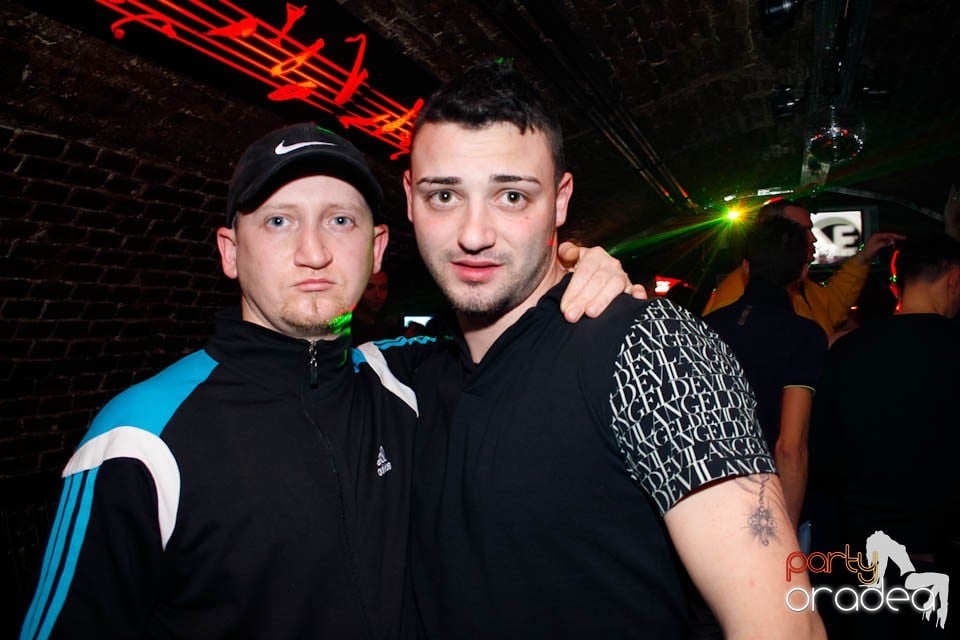 Student Party în Escape, 