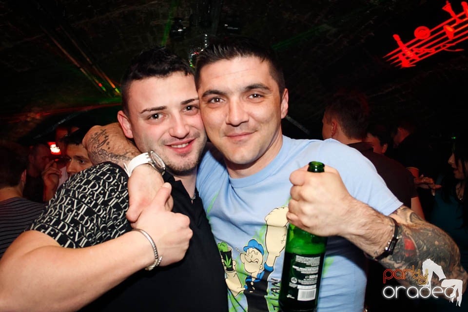 Student Party în Escape, 