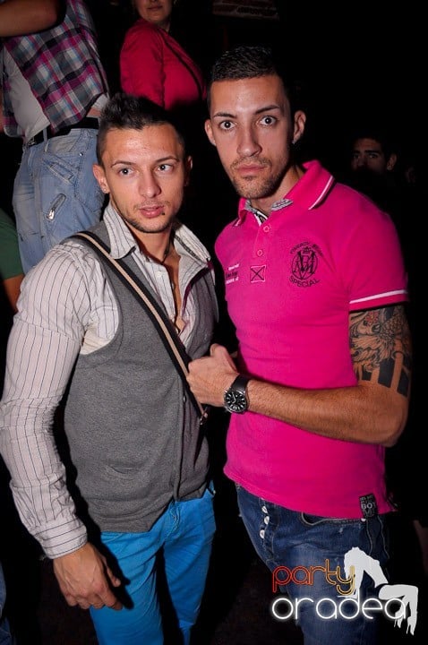 Student Party în Escape, 