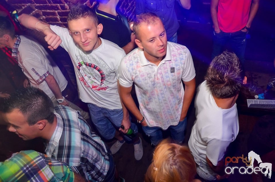 Student's Night în Escape Club, 