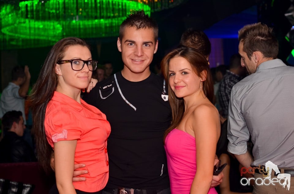 Students' Night @ The One,