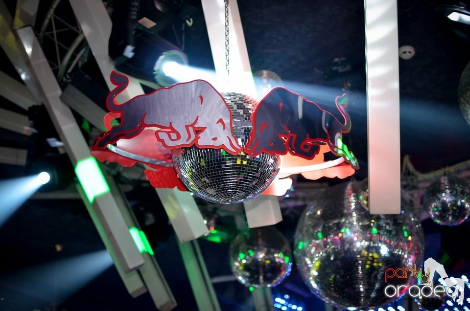 Students' Night @ The One,