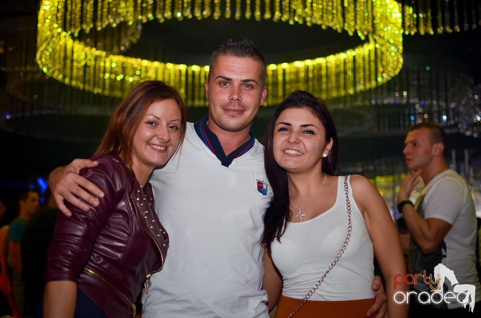 Students' Night @ The One,