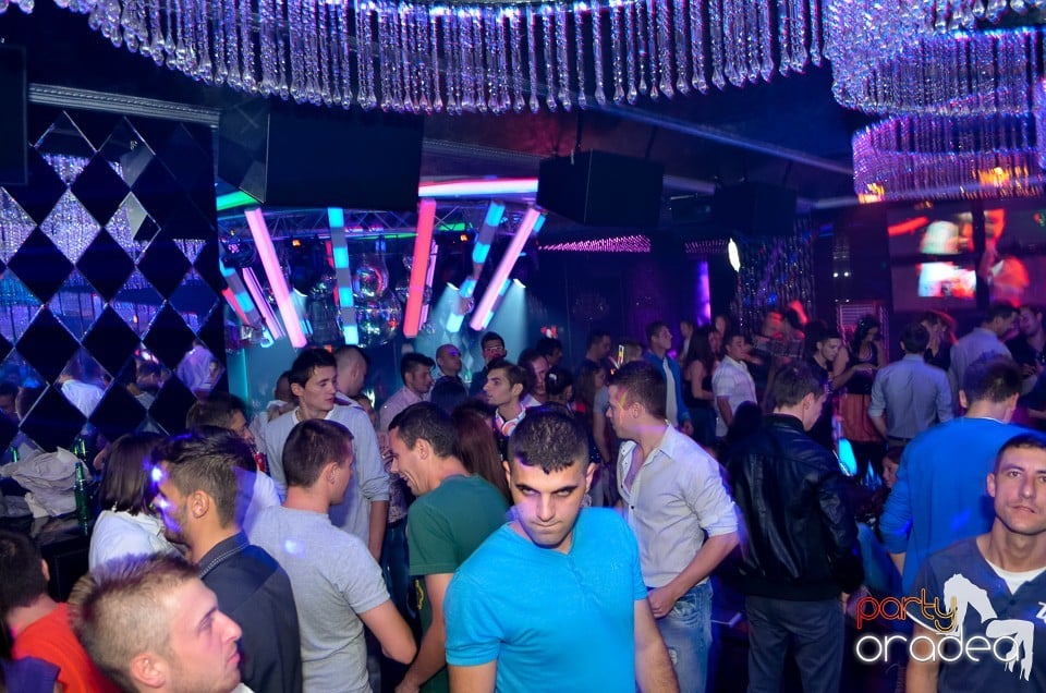 Students' Night @ The One,