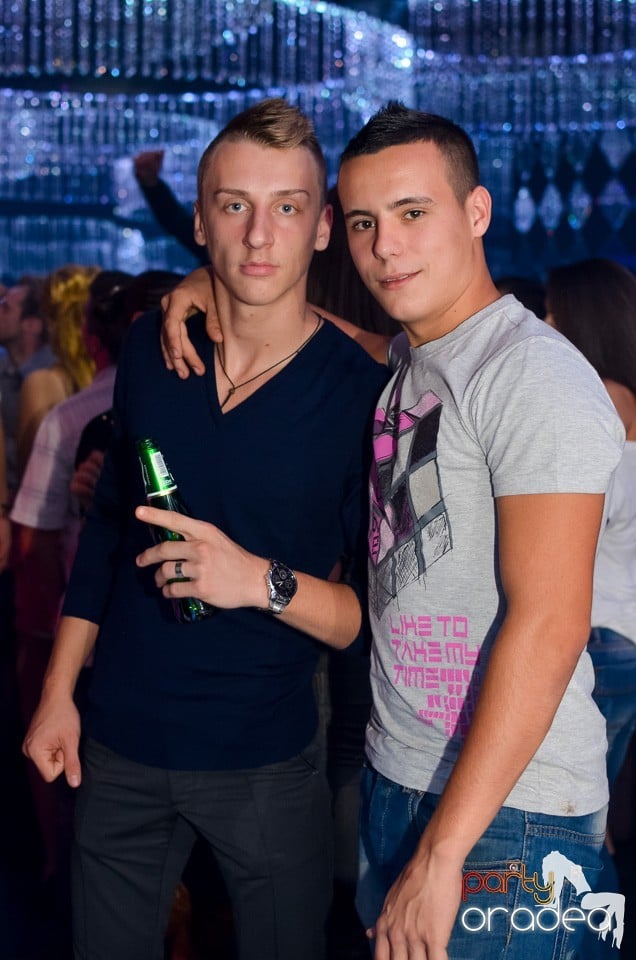 Students' Night @ The One,