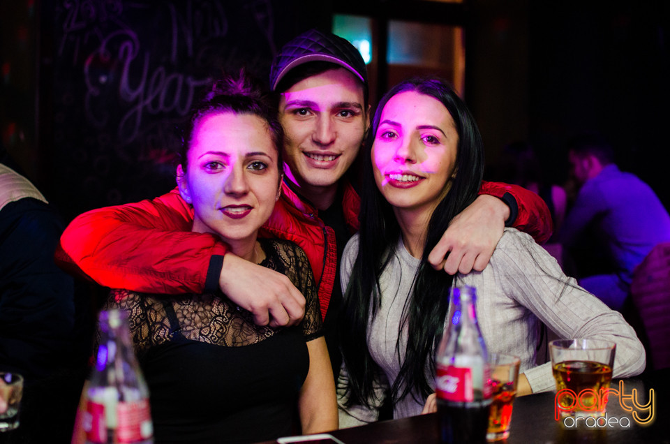 Students Party, Green Pub