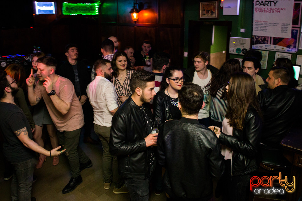 Students Party, Green Pub