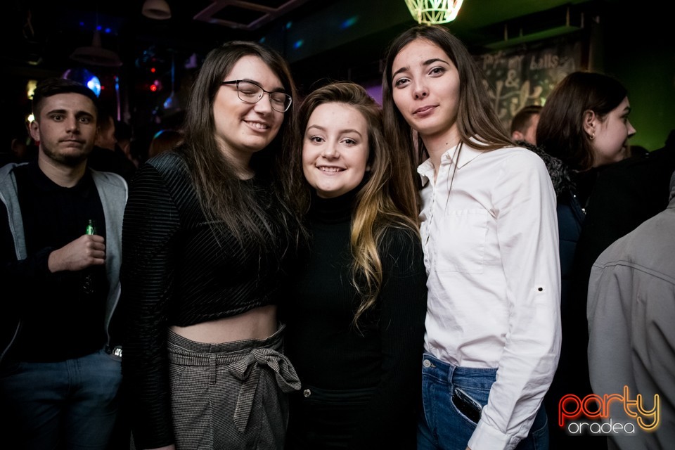 Students' Party, Green Pub