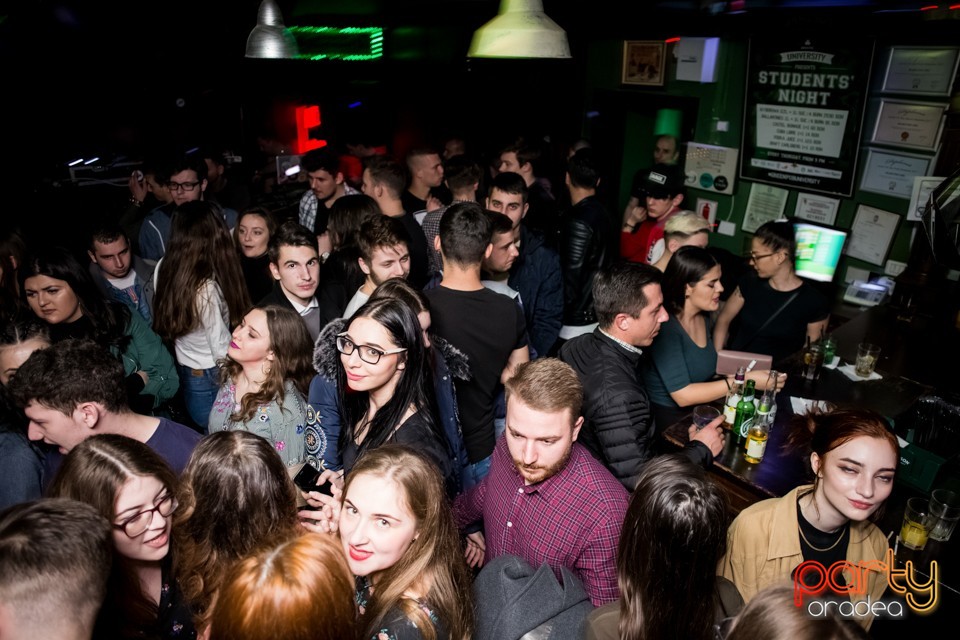 Students' Party, Green Pub