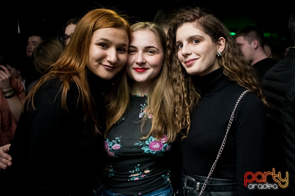 Students' Party, Green Pub