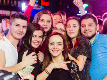 Students Party @ Green Pub