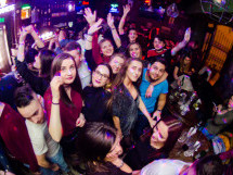 Students Party @ Green Pub