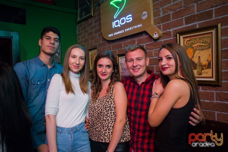 Students Party, Green Pub