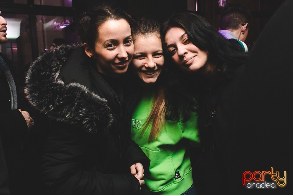 Students Party, Green Pub