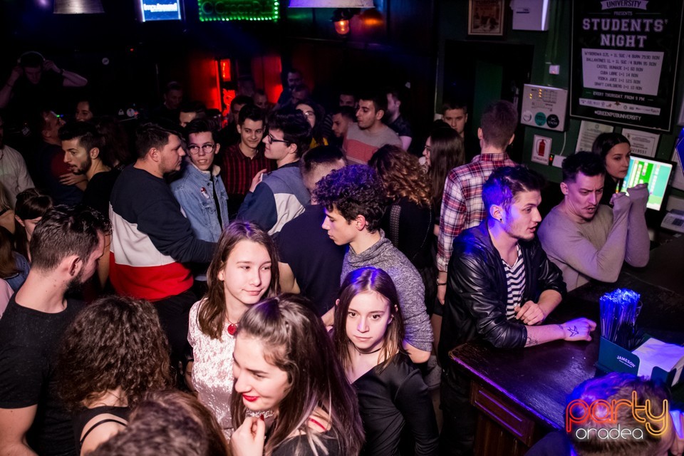 Students' Party, Green Pub